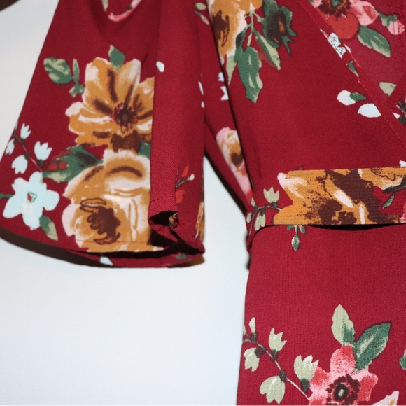 Late 2000s Monteau Wrap Dress		
Size large fits XL - Picture 2 of 3